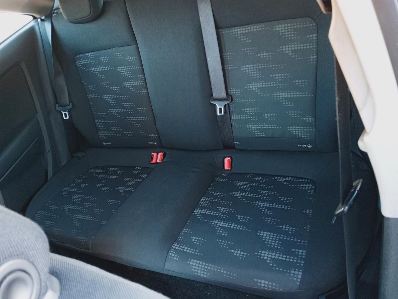 Opel Corsa 1.2 3 porte b-color