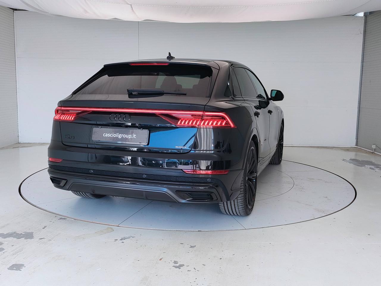 AUDI Q8 I 2018 - Q8 45 3.0 tdi mhev Sport quattro tiptronic