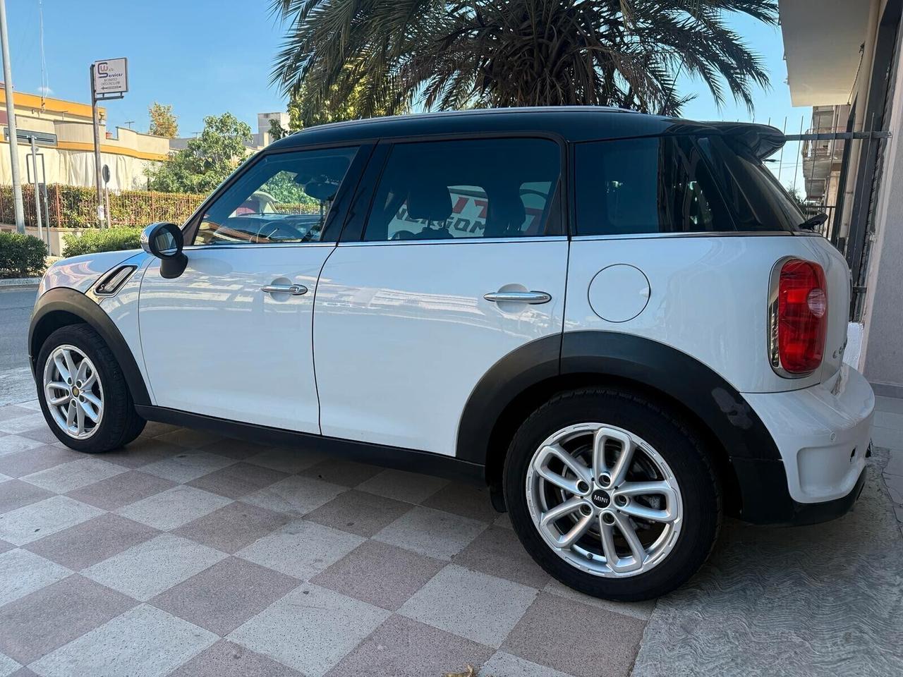 MINI 2.0 COOPER SD COUNTRYMAN