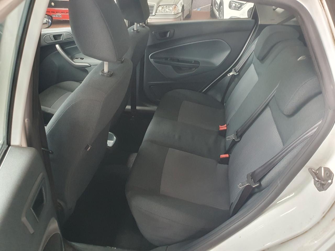 Ford Fiesta 1.4 TDCi 70cvNeopatent manuale 2011