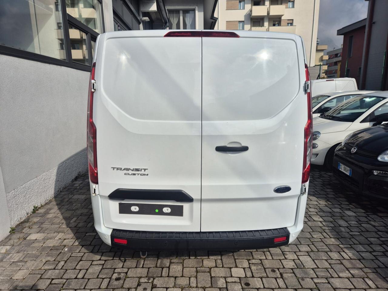 Ford Transit Custom 300 PL 2.0 130CV Trend