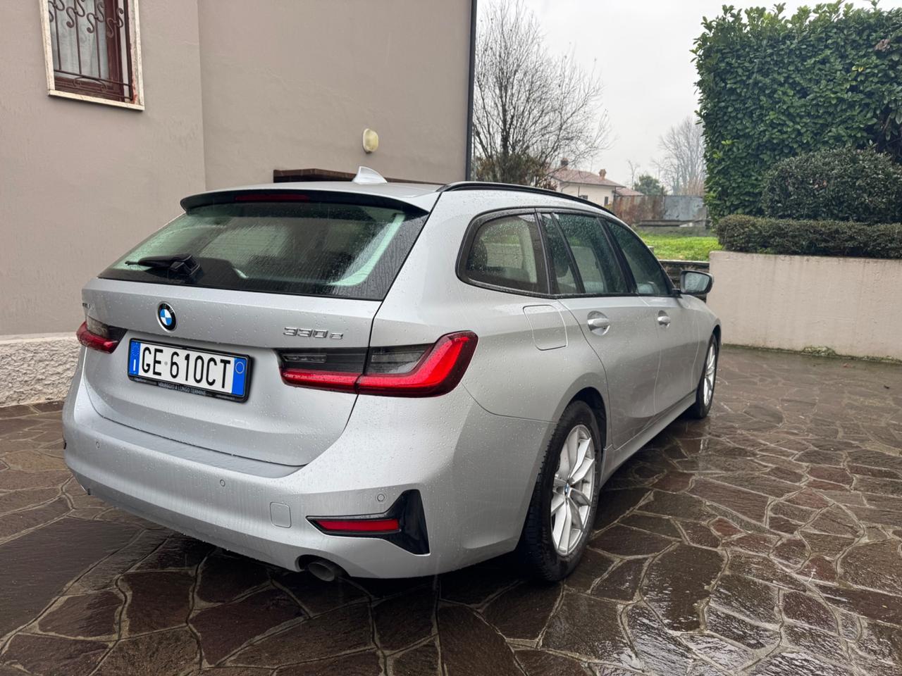 Bmw 330 330e xDrive Touring Business Advantage