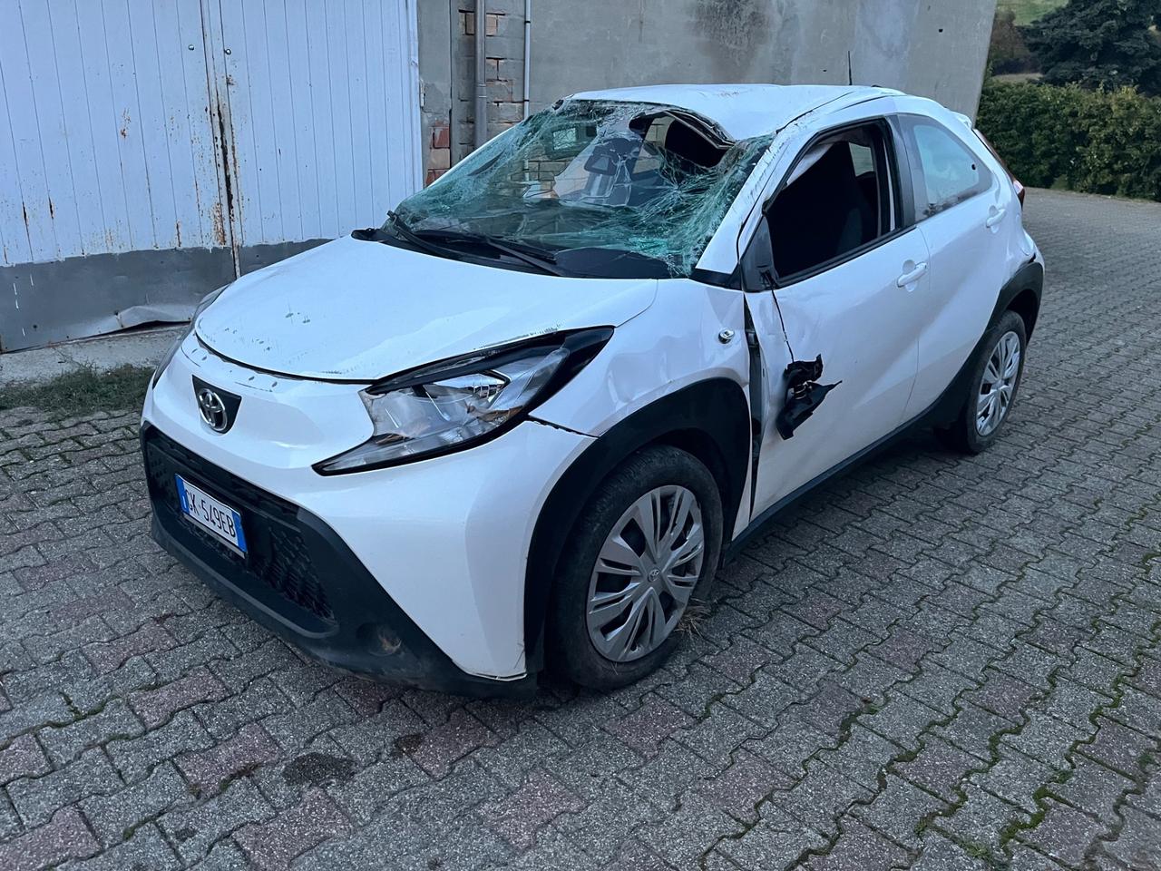 Toyota Aygo X 1.0 2022 40MILA KM INCIDENTATA