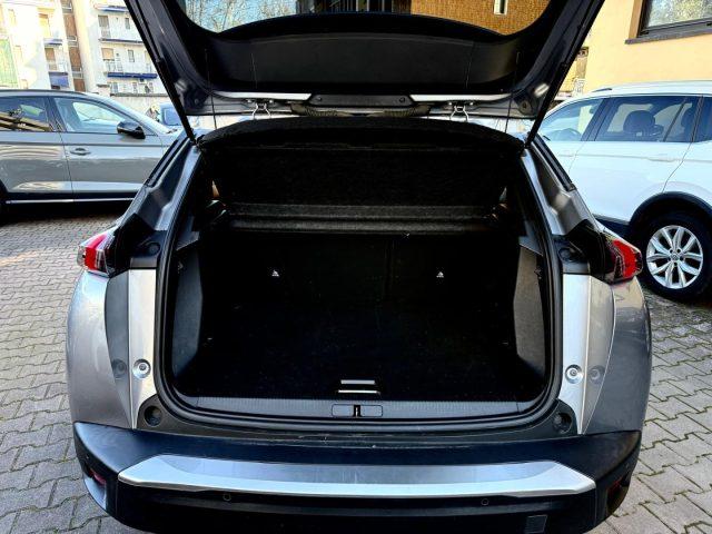 PEUGEOT 2008 PureTech 130 S&S EAT8 Active Pack