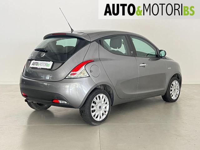 LANCIA Ypsilon 1.2 69 CV 5 porte Silver