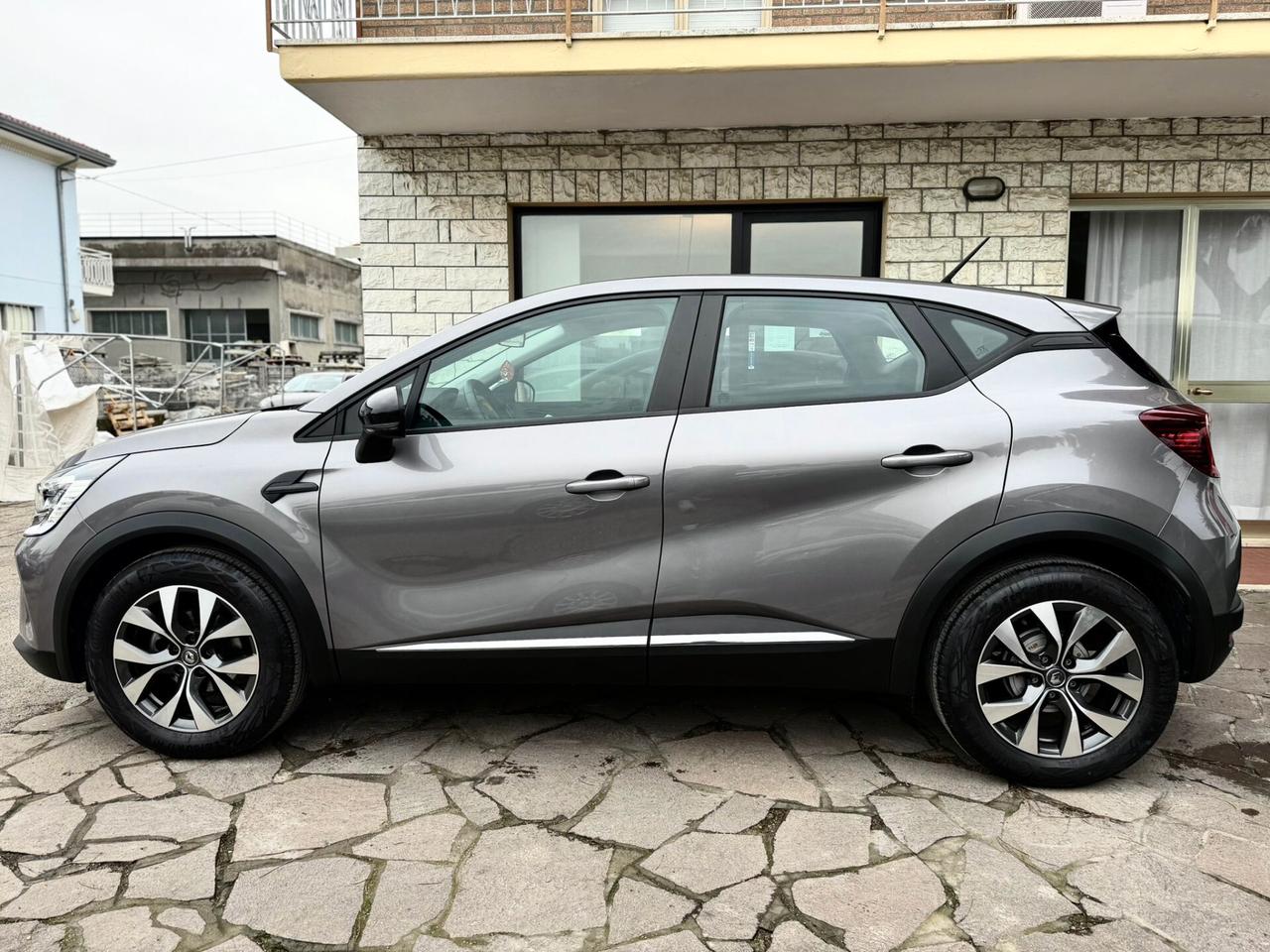 Renault Captur TCe 100 CV GPL Zen