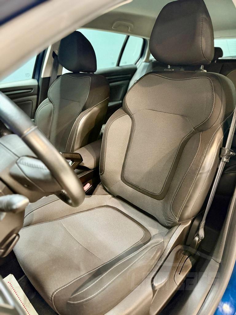 Renault Megane Sporter 1.5 dci energy Intens 110cv edc