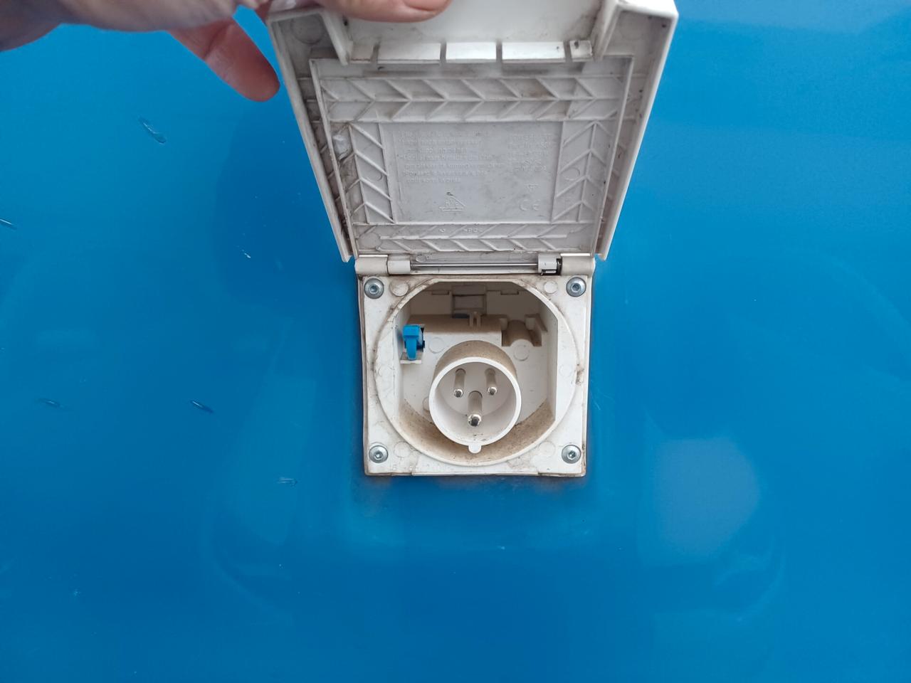 RENAULT TRAFIC 1.9 DCI 3 POSTI ANTERIORI