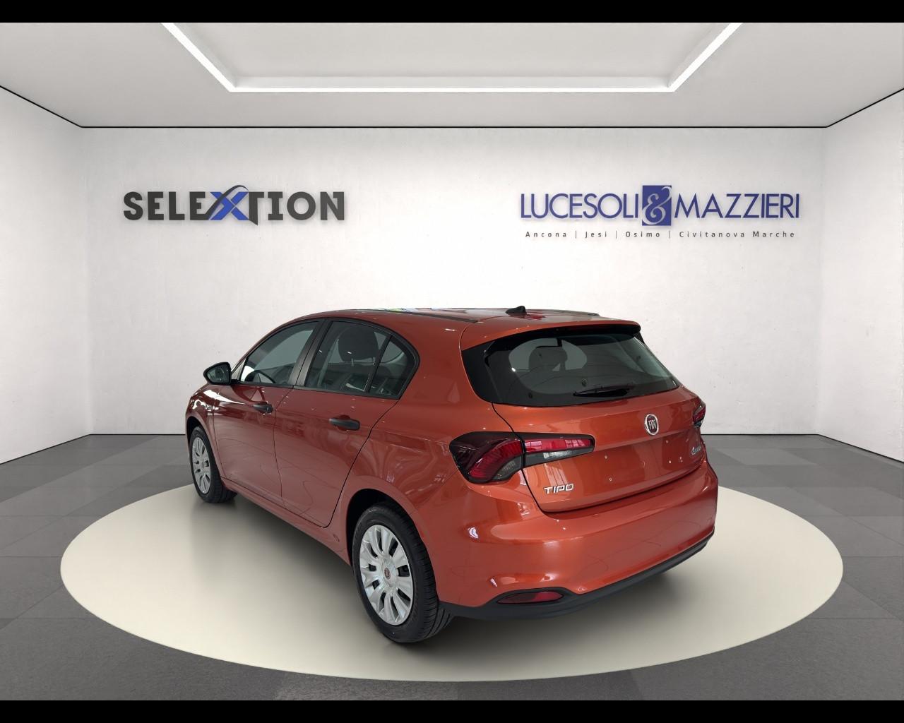 FIAT Tipo Hatchback Hybrid 1.5 Hybrid 130cv Dct Hb Tipo