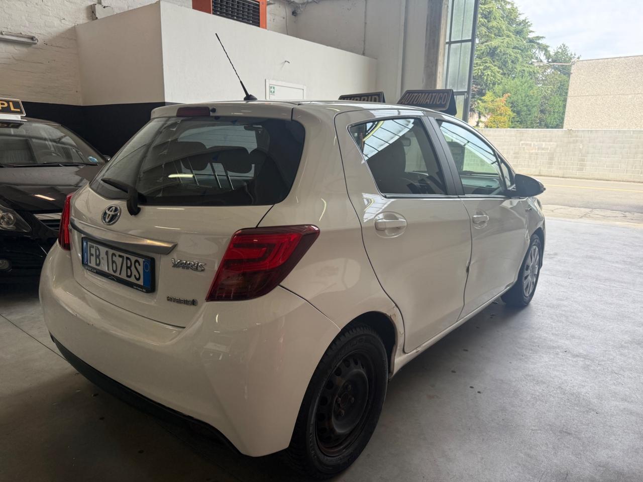Toyota Yaris 1.5 Hybrid 5 porte Active AUTOMATICA