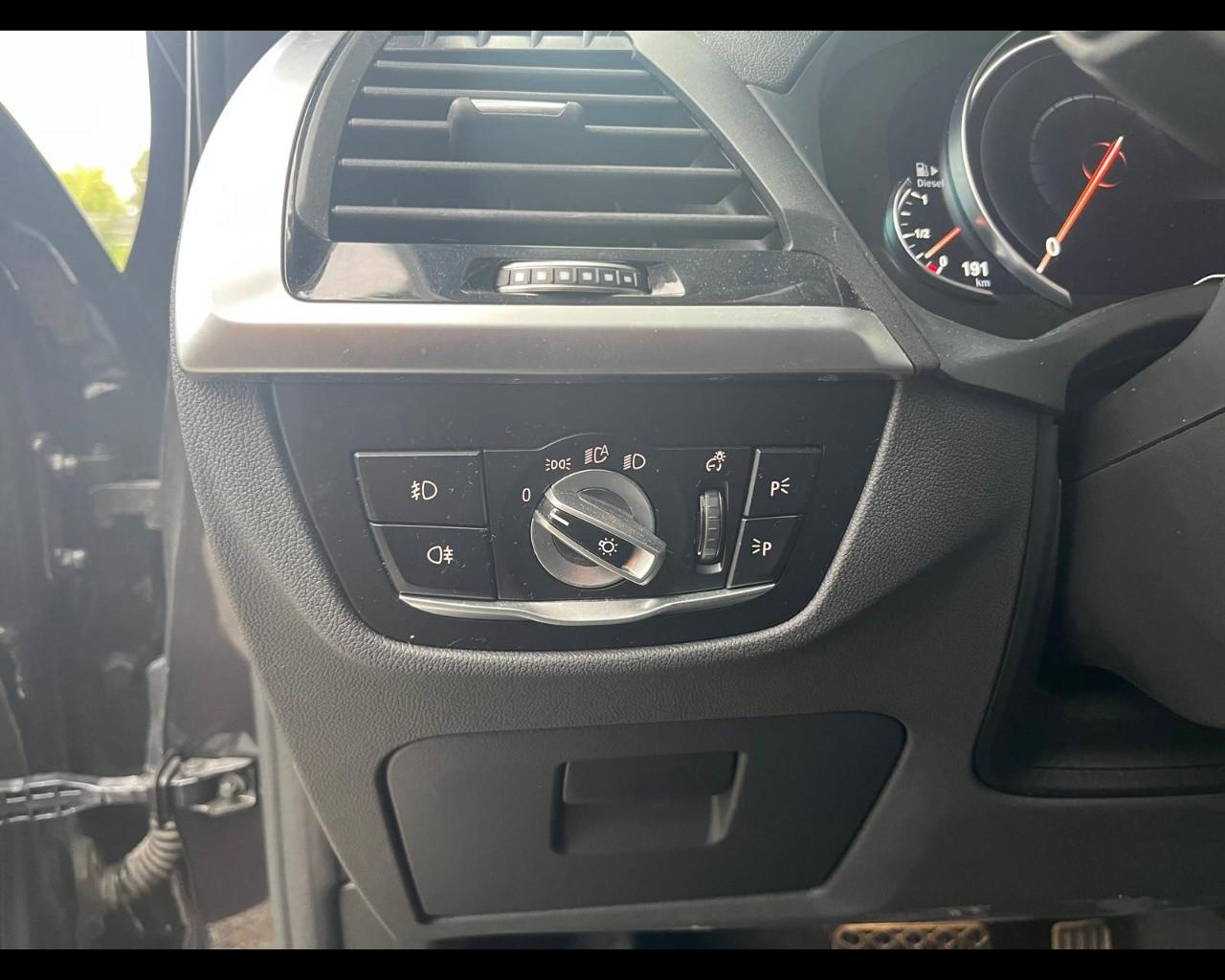 BMW X3 (G01/F97) - X3 xDrive20d xLine