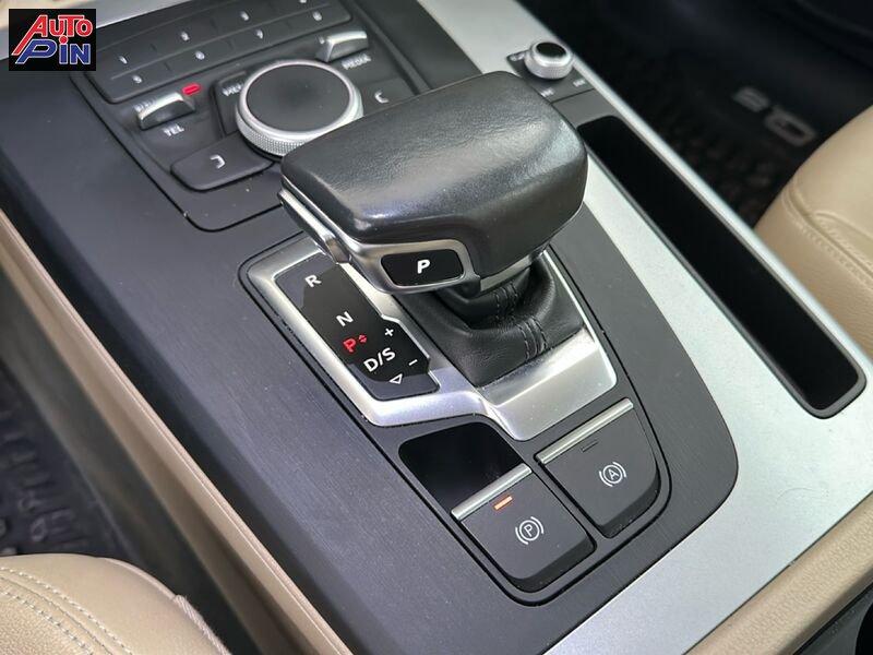 Audi Q5 35 TDI Business Design quattro S tronic
