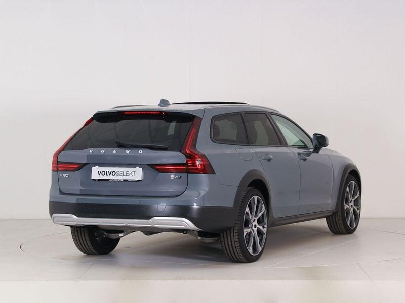 Volvo V90 Cross Country B4 (d) AWD automatico Ultimate