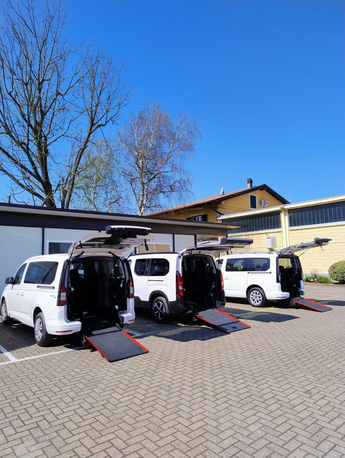 TRASPORTO DISABILI USO TAXI SERVIZIO SOCIO SANITARIO