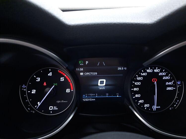 Alfa Romeo Stelvio RWD Business AT8 BR588272 2.1 Diesel 160CV