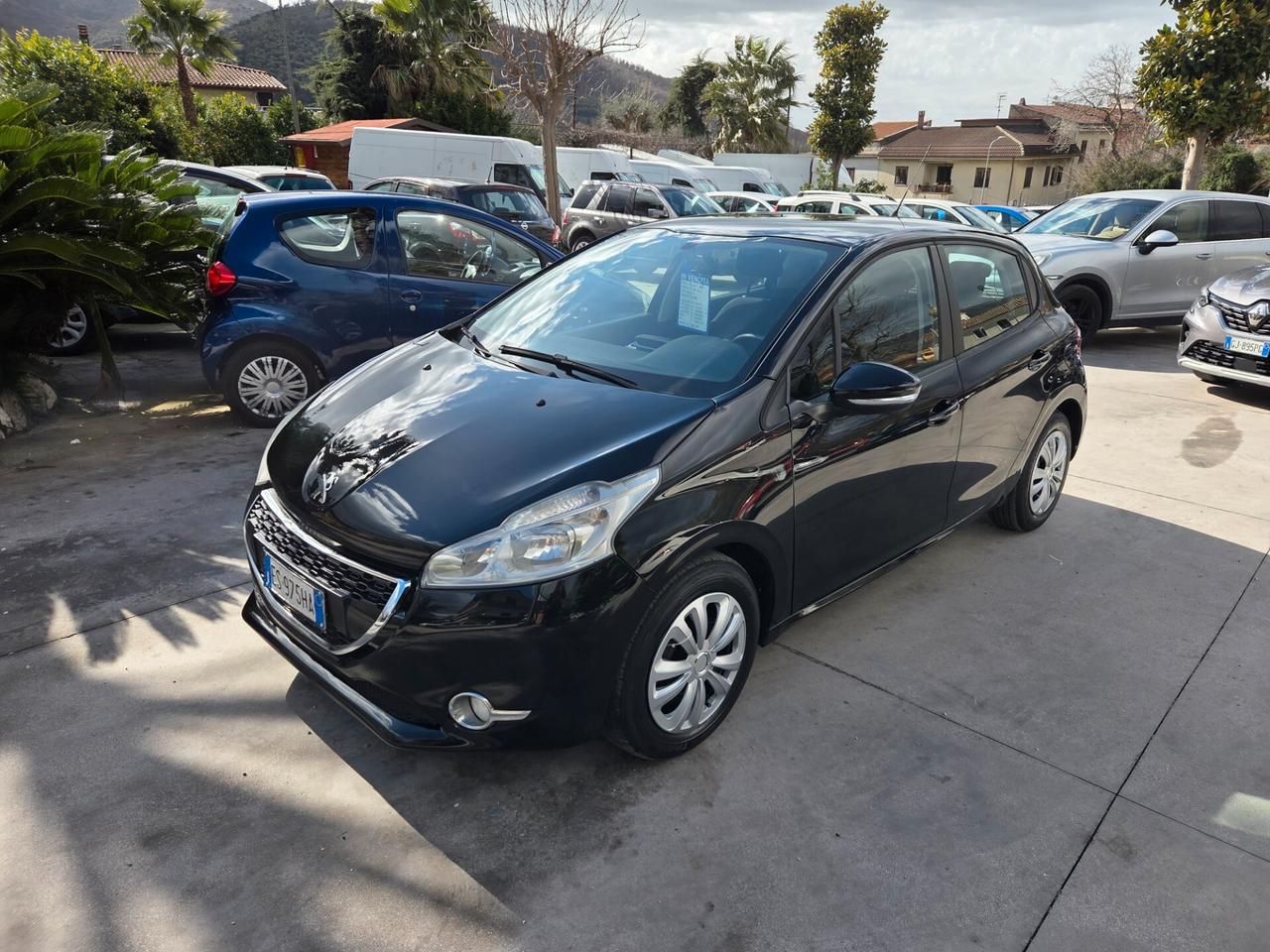 Peugeot 208 1.4 HDi 68 CV 5 porte Active