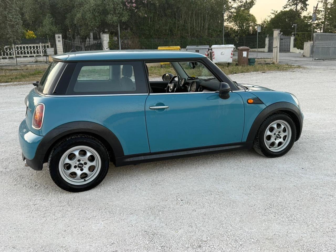 Mini Cooper One 1.4 Benzina NEOPATENTATI