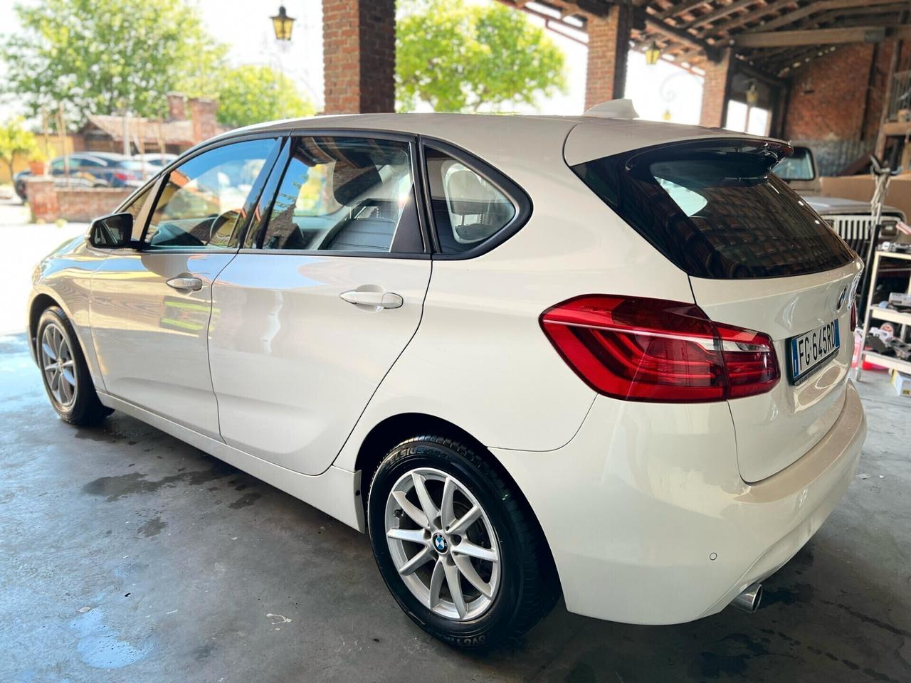 Bmw 216d Active Tourer Advantage