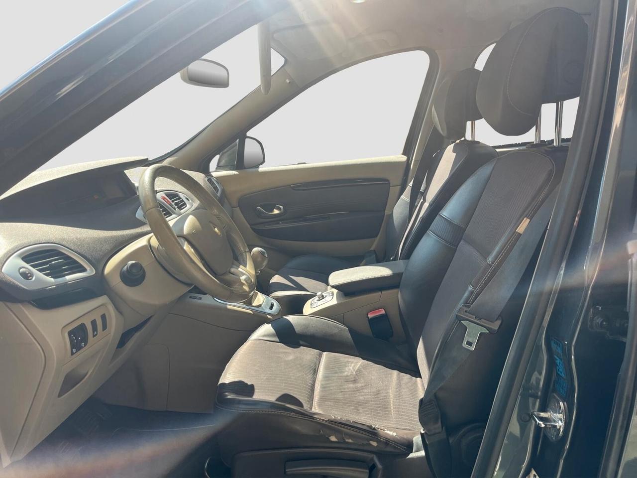 Renault Scenic Scénic 1.9 dCi 130CV Luxe 2010