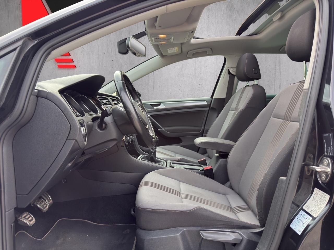 Volkswagen Golf 1.6 TDI 110 CV 5p. Sport Edition R LINE