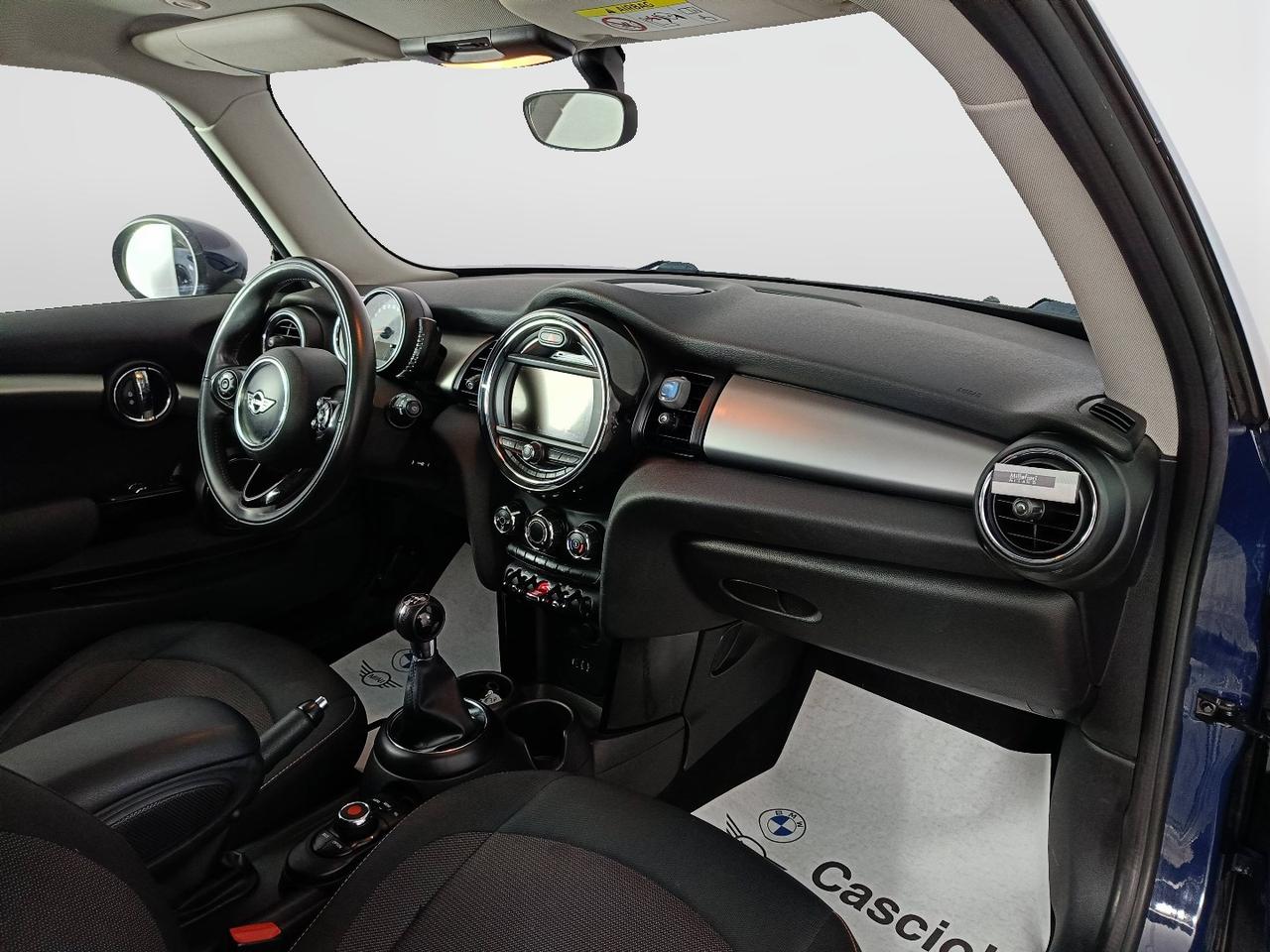 MINI Mini IV F55-F56 2014 - Mini 1.5 One D Business 3p