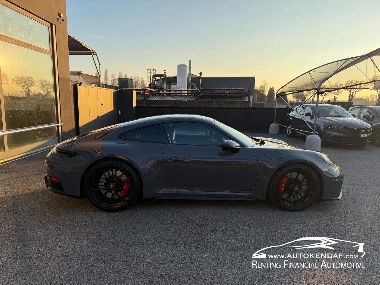 Porsche 911 Coupe 992 3.6 Carrera 4 GTS auto