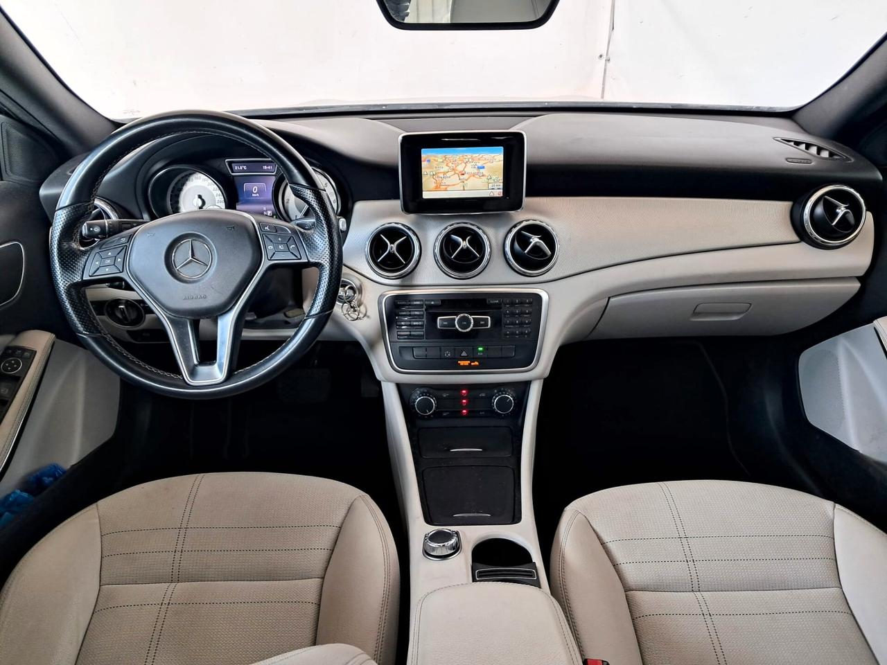 Mercedes-benz GLA 200 CDI Automatic Sport