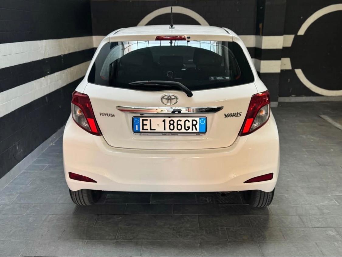 Toyota Yaris 1.0 5 porte Lounge