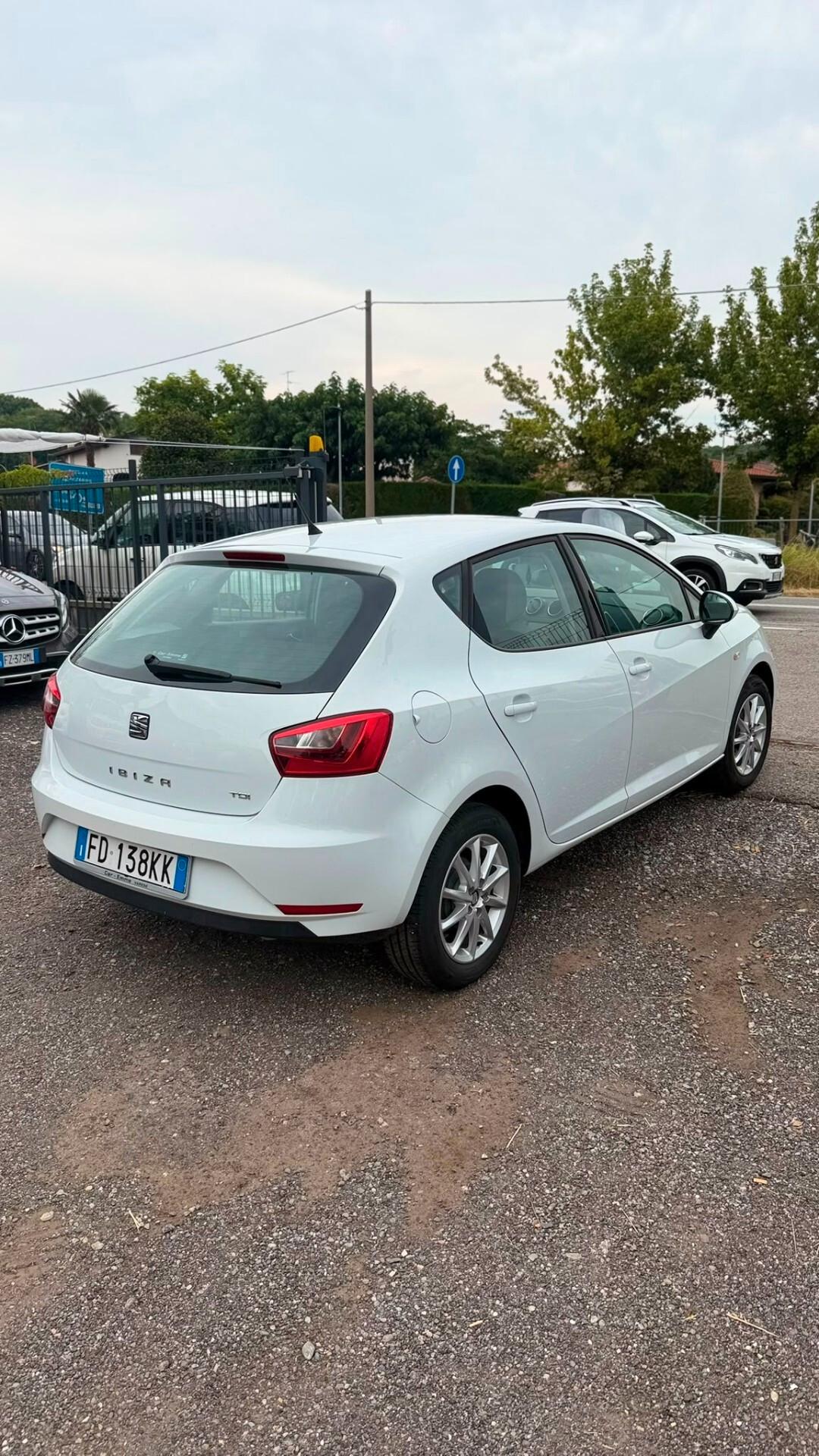 Seat Ibiza 1.4 TDI 75 CV CR 5p. Connect Gold