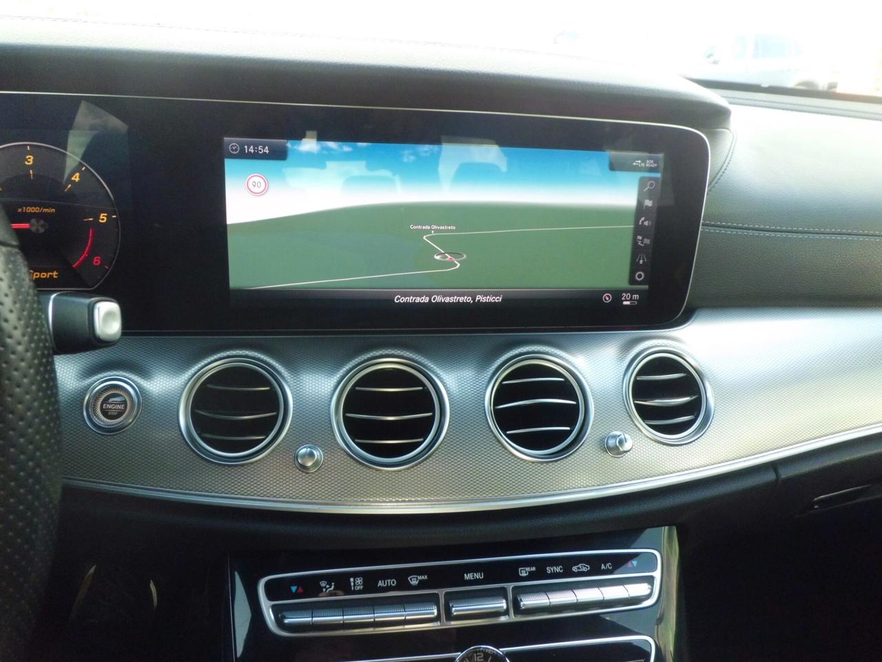 Mercedes-benz E 220 d Auto Premium Plus