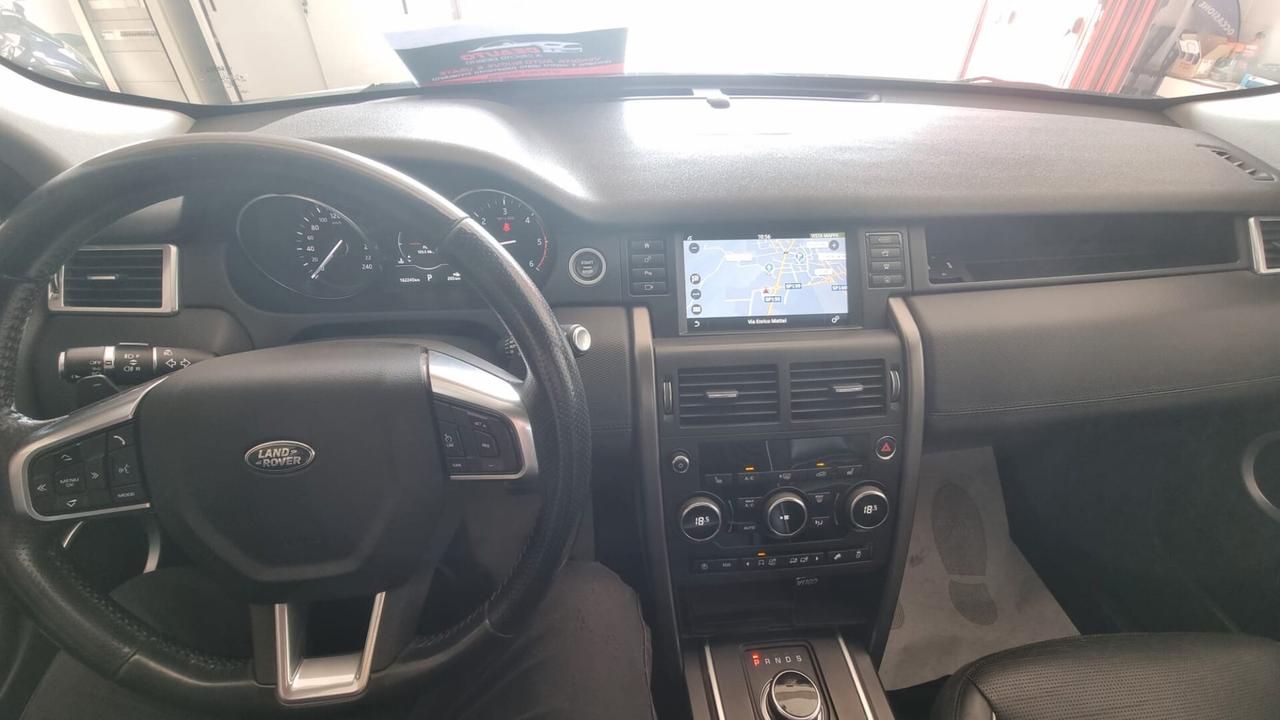 Land Rover Discovery Sport 2.0 TD4 150 CV AWD