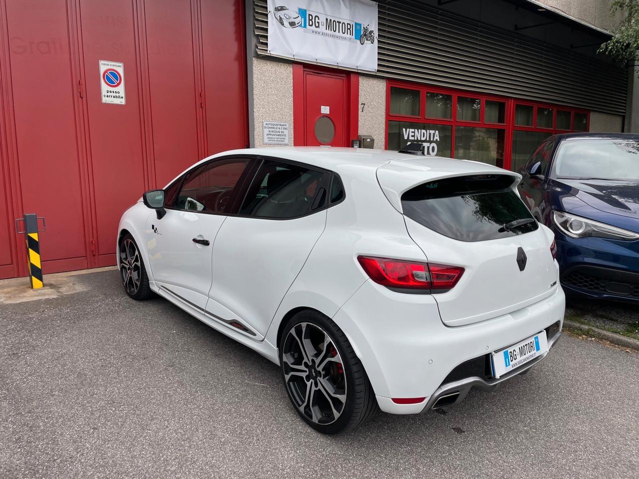 Renault Clio 5p 1.6 RS Trophy 220cv edc