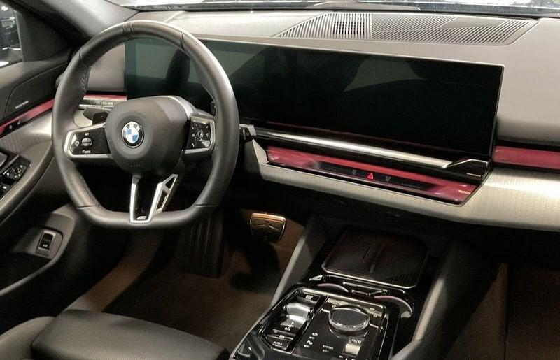 BMW Serie 5 520d sDrive M Sport Tetto Gancio Adaptive Led Pelle
