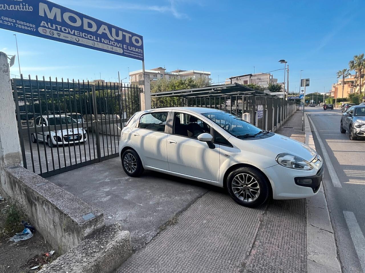 Fiat Punto 1.3 Mjt 75 CV Neopatentati UsatoSicuro