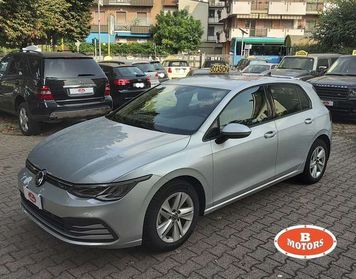 Volkswagen Golf 1.0 eTSI evo Life 110cv DSG Mild Hybrid