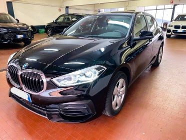 Bmw 116i 5p. Advantage AUTOM. OK NEOPATENTATI NAVY CARPLAY PREZZO REALE