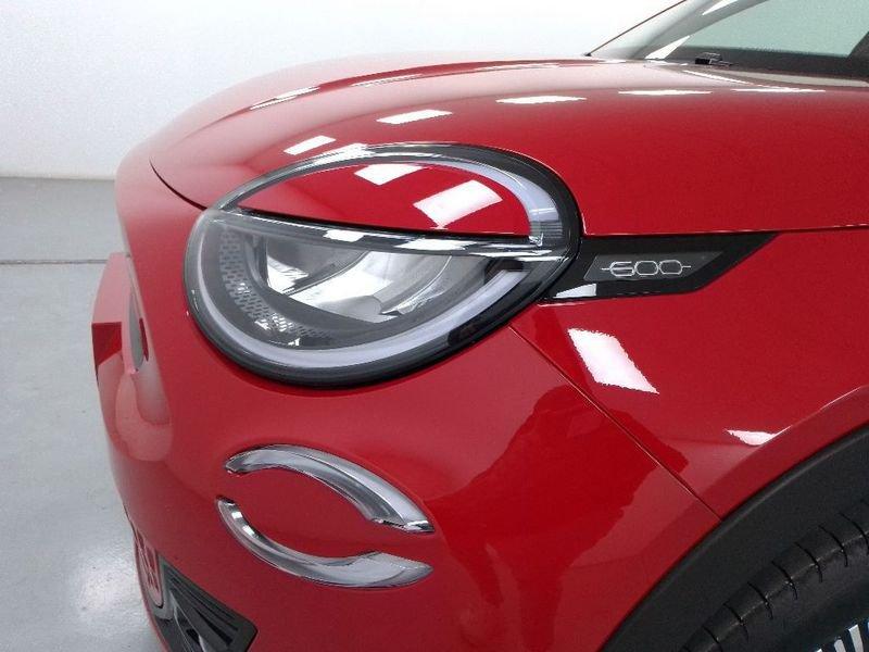 FIAT 600 1.2 hybrid Icon 145cv auto