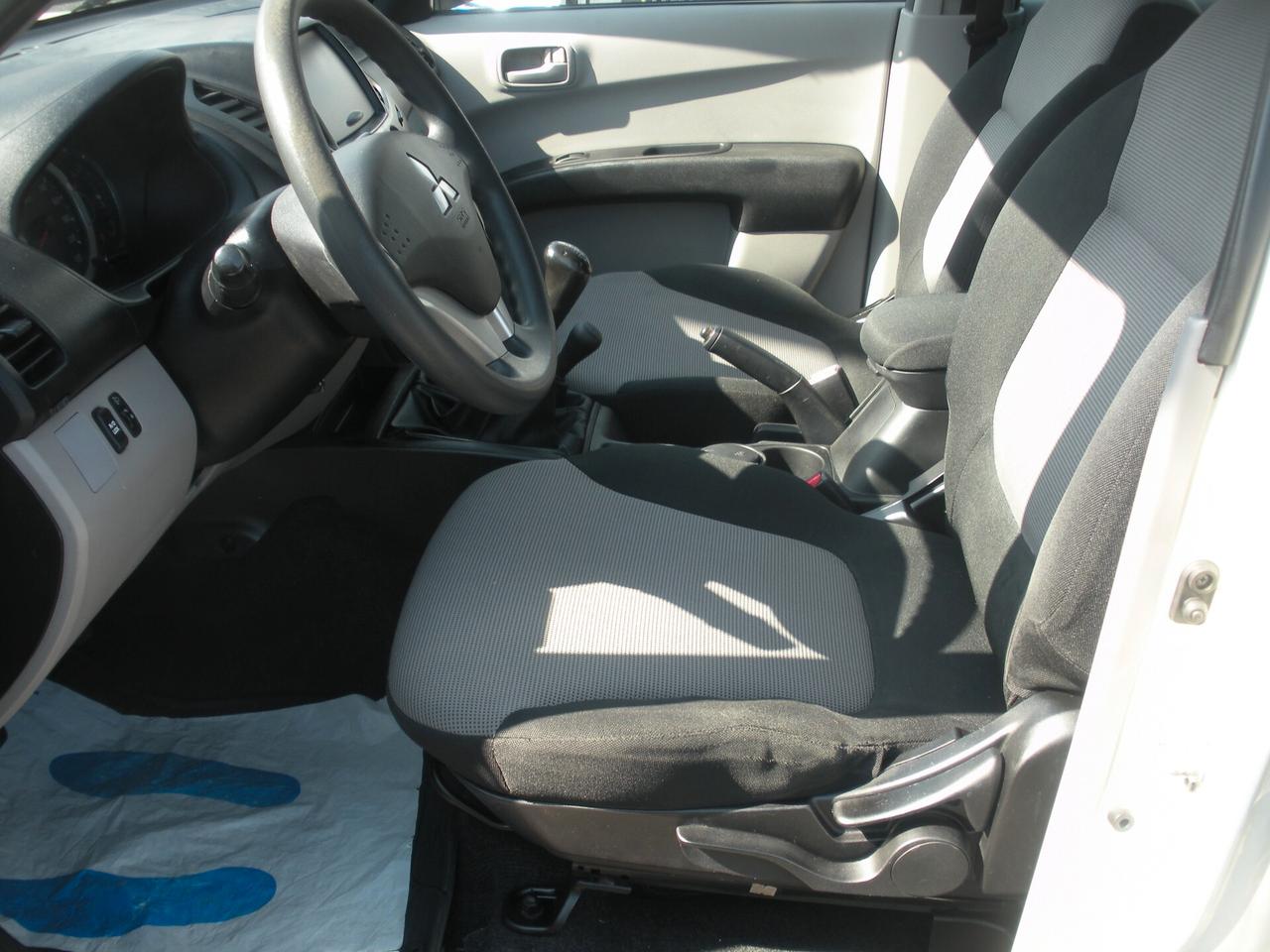 Mitsubishi L200 2.5 DI-D/136CV DC Invite DPF ''GLADIATOR''