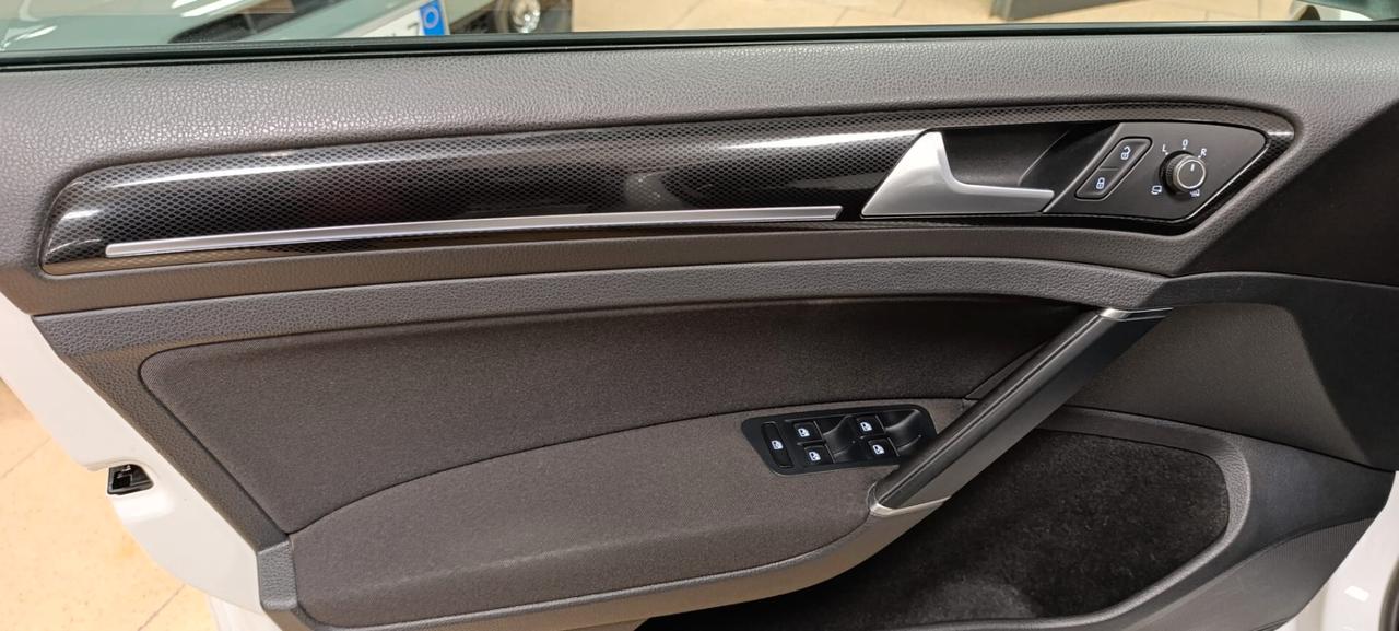 Volkswagen Golf 1.6 TDI 110 CV DSG 5p. Highline BlueMotion Technology