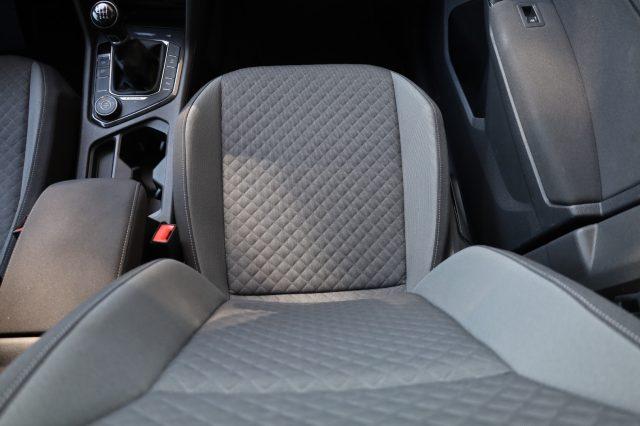 VOLKSWAGEN Tiguan 2.0 TDI SCR 4MOTION Navi RADAR ACC App Connect E6D