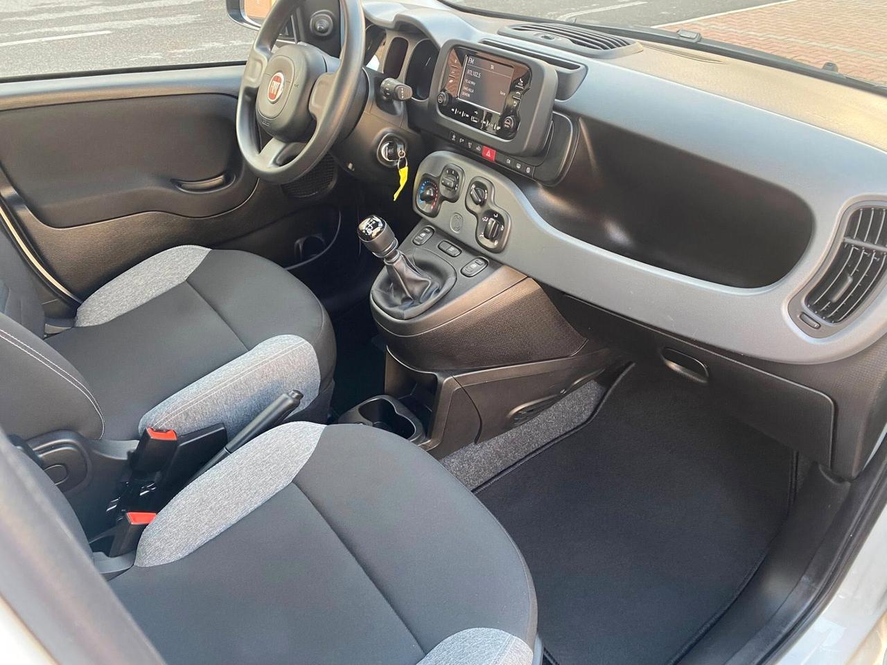 FIAT PANDA HYBRID CITY LIFE NEOPATENTATI