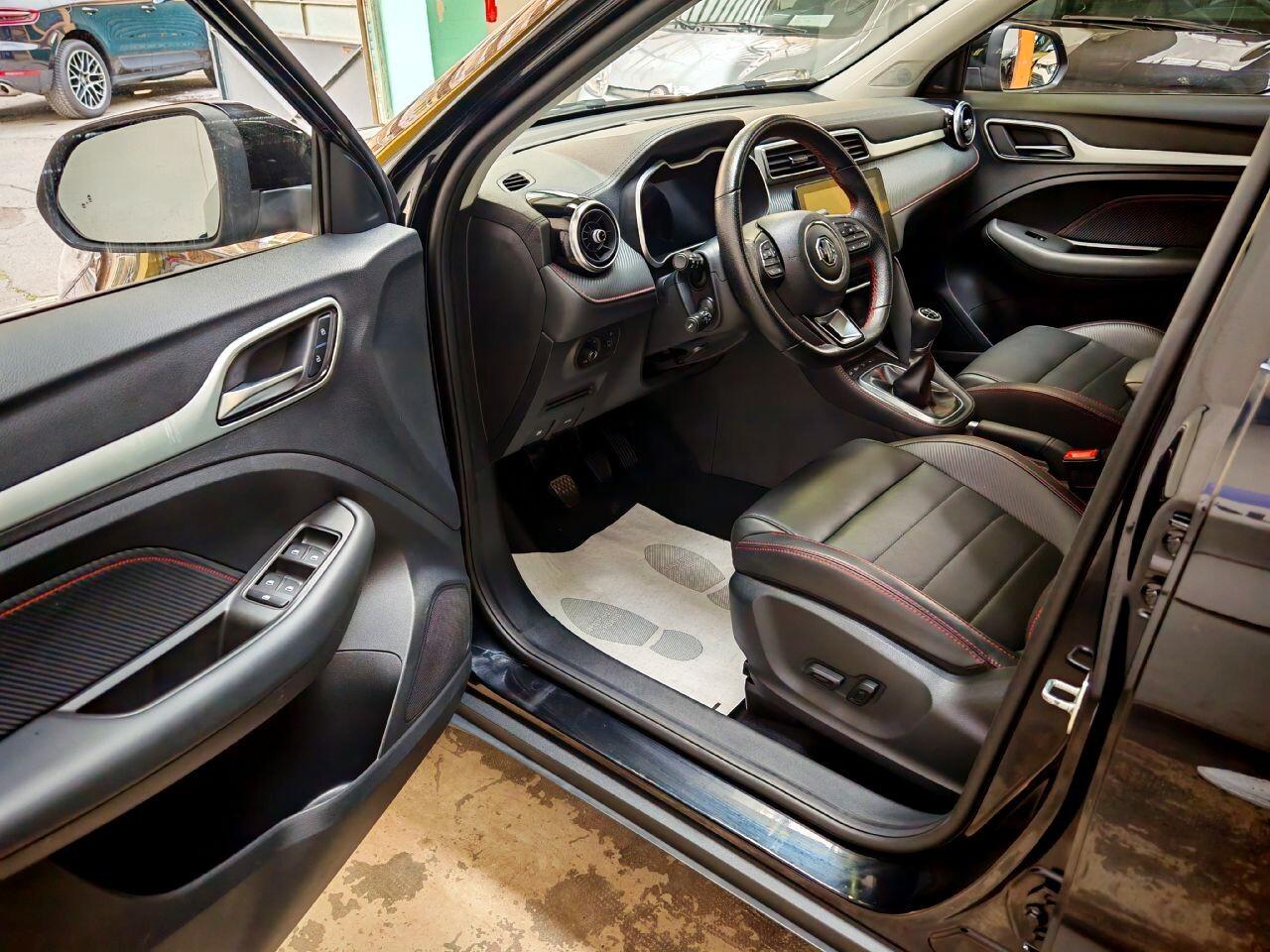 Mg ZS 1.5 Luxury