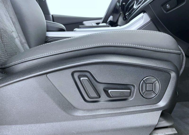 Audi Q8 Q8 SUV 45 TDI quattro tiptronic S line edition