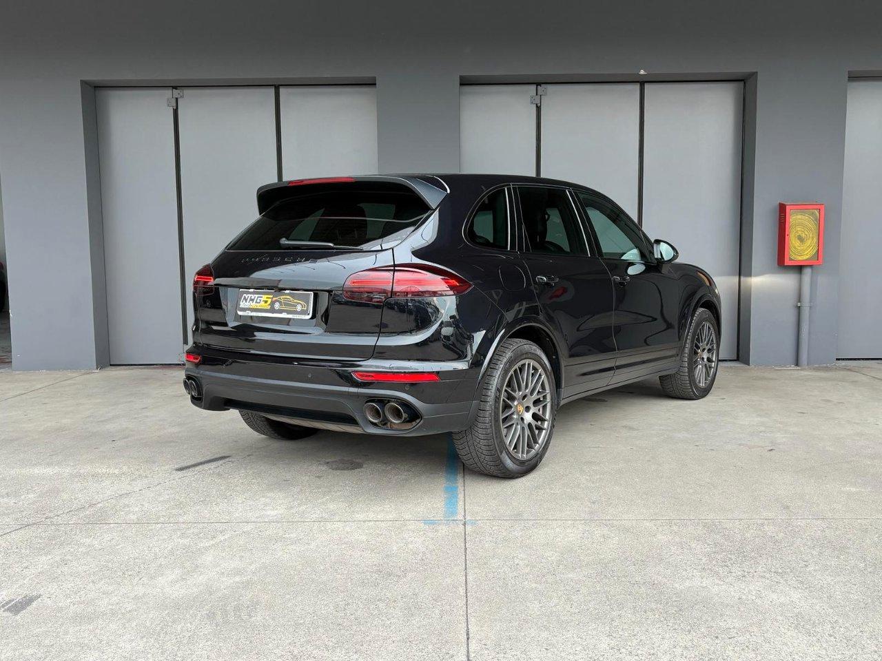 Porsche Cayenne 3.0 tiptronic