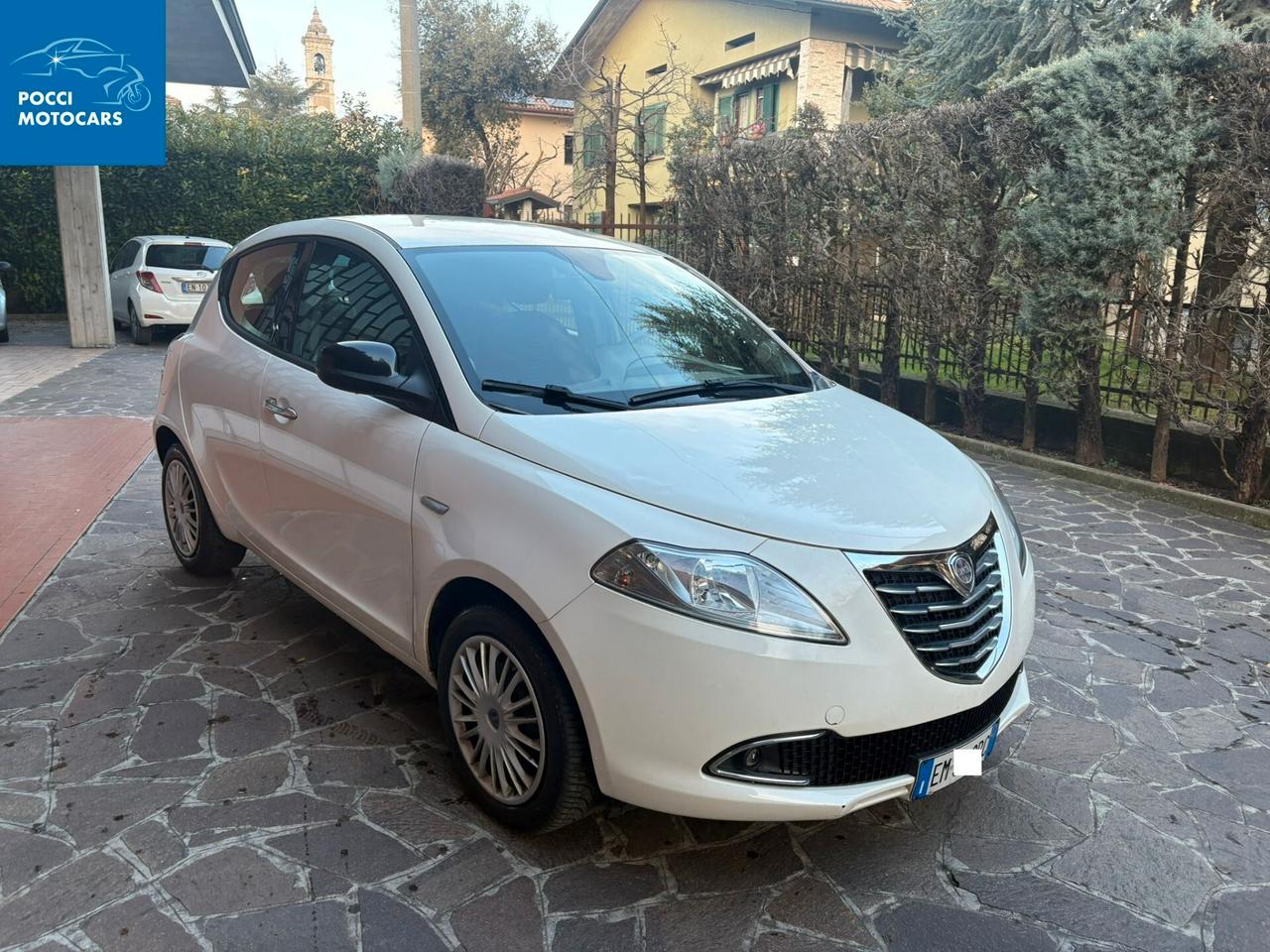 Lancia Ypsilon 1.2 69 CV 5 porte S&S Silver