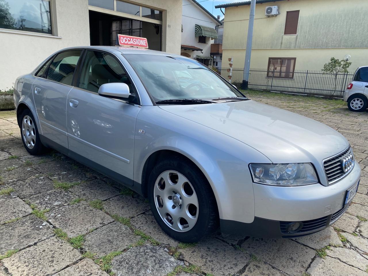 Audi A4 1.6 cat