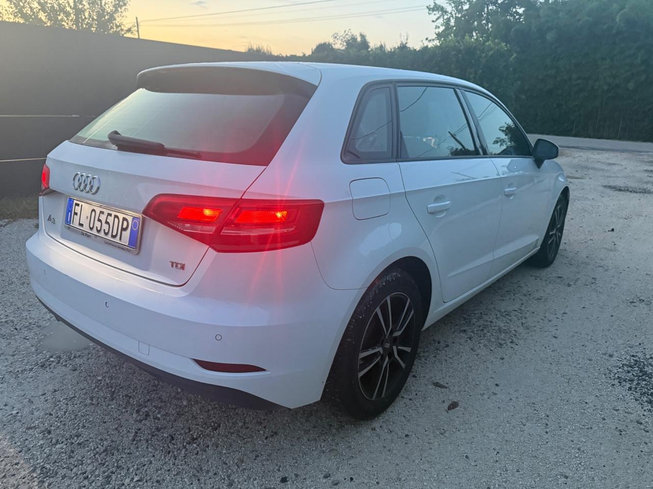 Audi A3 SPB 2.0 TDI S tronic Sport