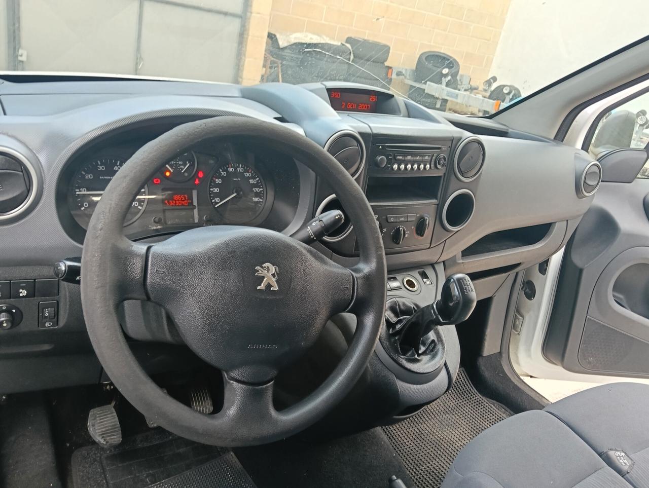 Peugeot Partner Tepee 1.6 e-HDi 92 CV S&S Outdoor