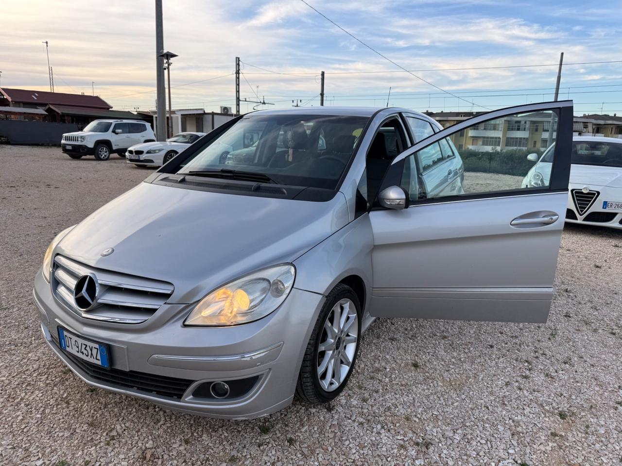Mercedes-benz B 180 1.200€ PREZZO SHOCK