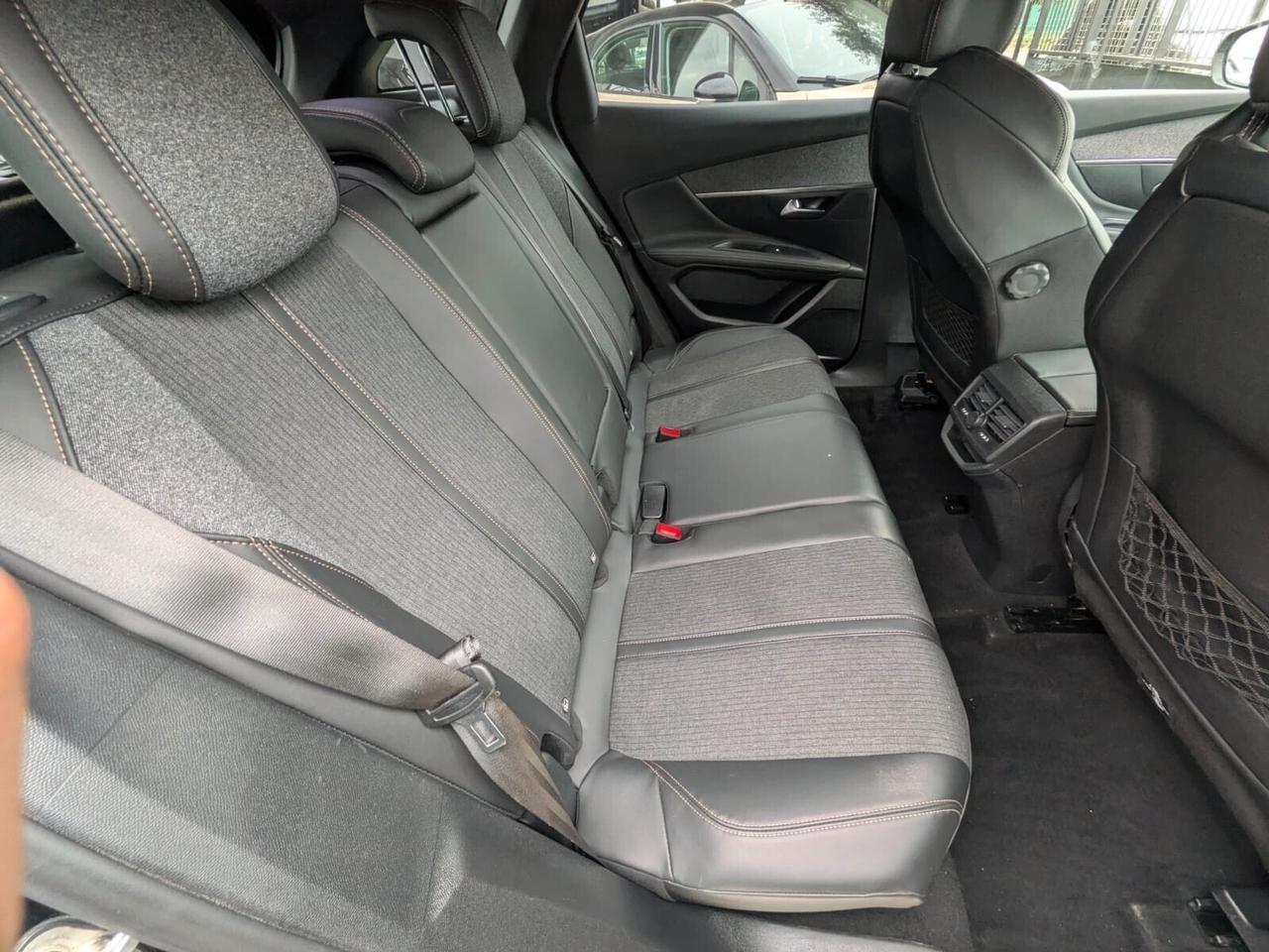 Peugeot 3008 BlueHDi 130 S&S EAT8 GT Line